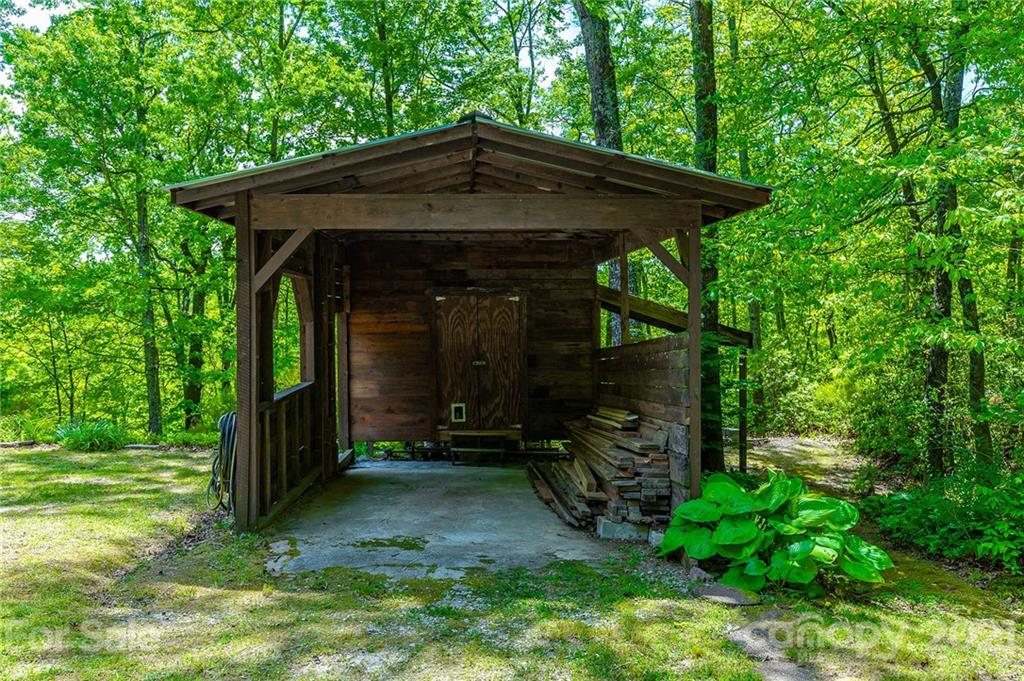 310 Jeffy Passmore Road Brevard, NC 28712 - Photo 7 of 44 Gallery Image 7