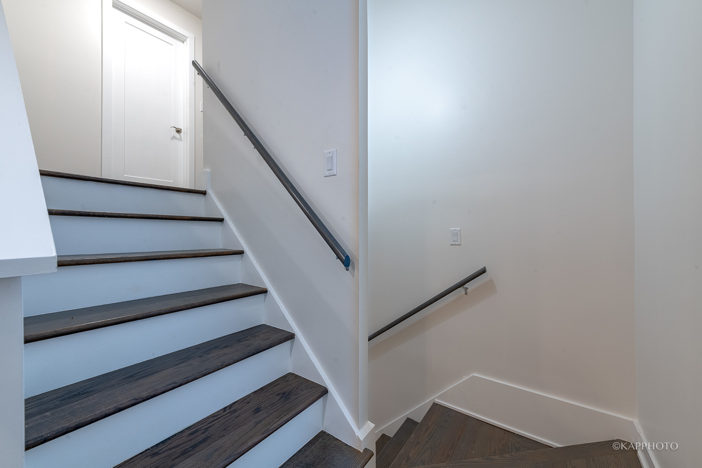 5654 South Princeton Avenue Chicago, IL 60621 - Photo 13 of 29 a view of entryway