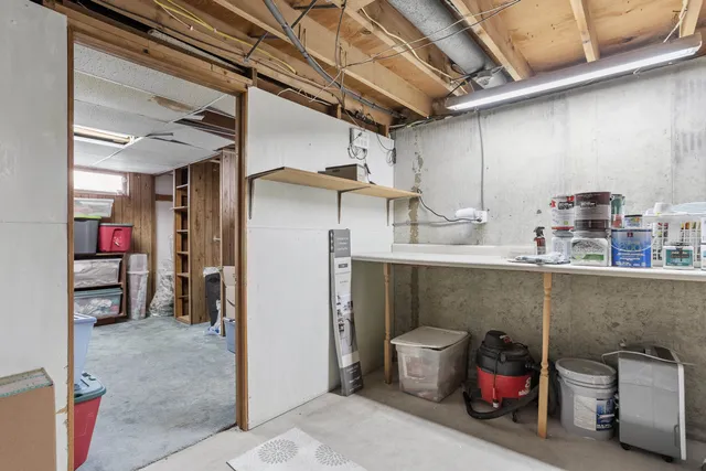 $299,900 | 2003 North Lexington Drive, Janesville, WI 53545