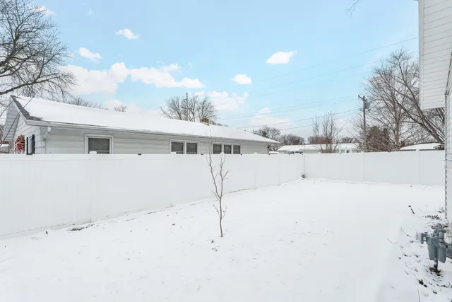 $299,900 | 2003 North Lexington Drive, Janesville, WI 53545