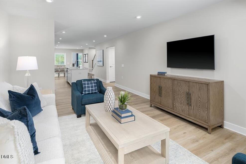 Model Living Room 5