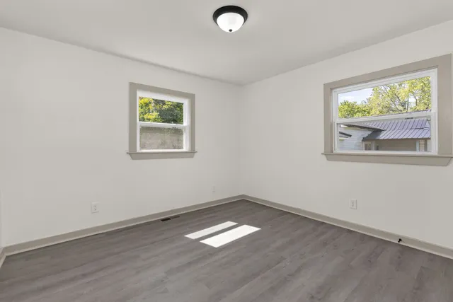 $1,350 | 503 5th Street, Lawrenceburg, TN 38464