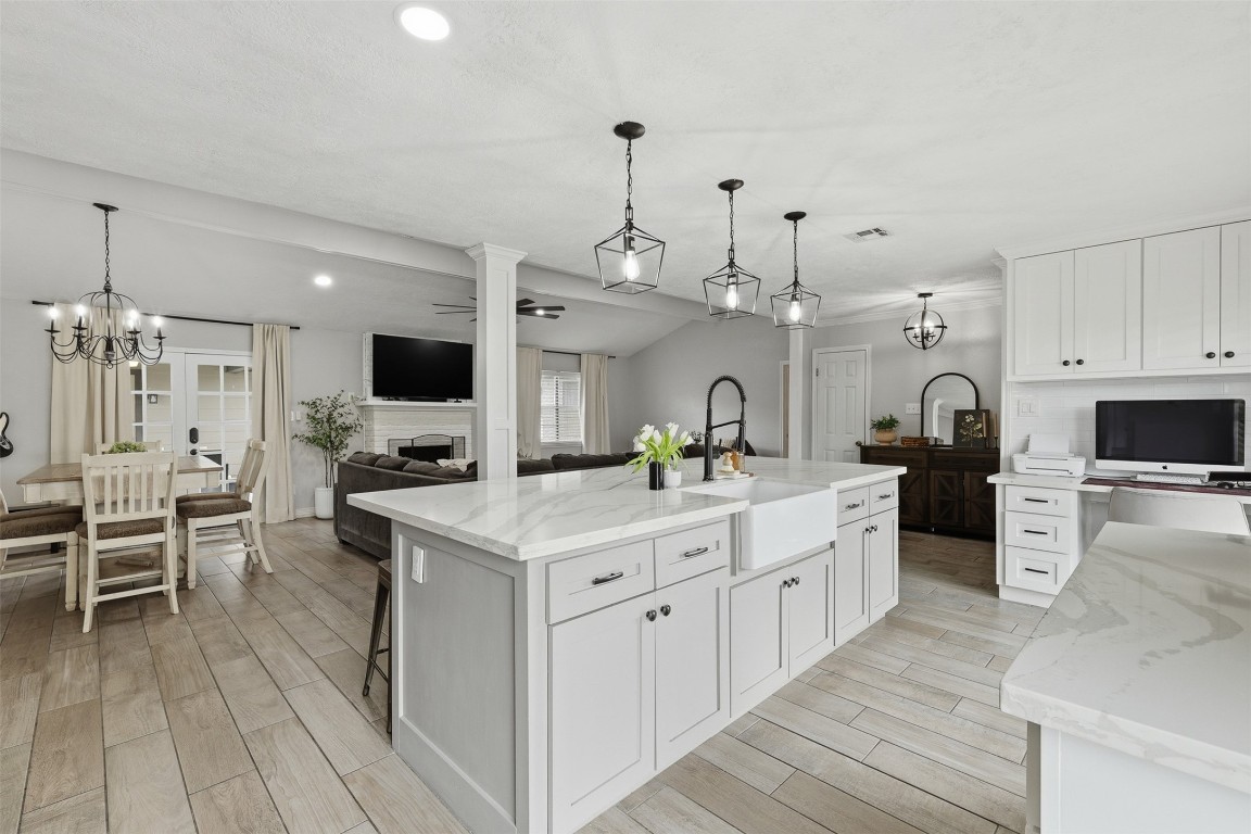 13903 Wadebridge Way Houston, TX 77015 - Photo 1 of 25 Imagine calling this "Home"