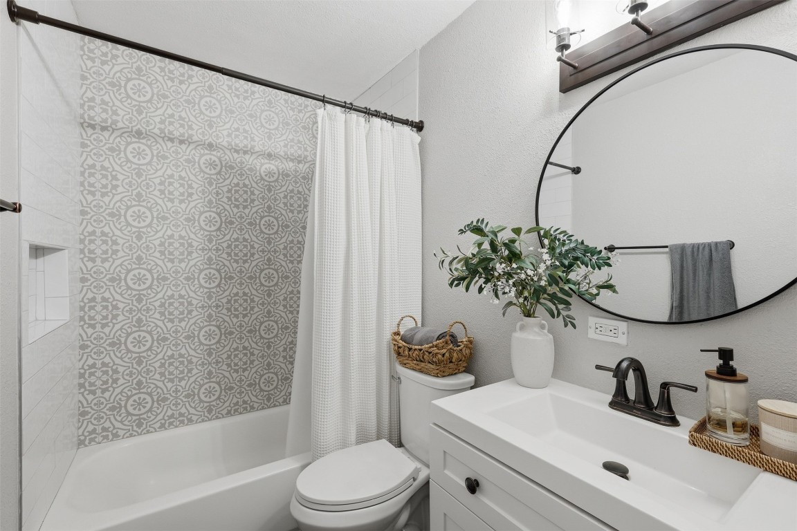 13903 Wadebridge Way Houston, TX 77015 - Photo 13 of 25