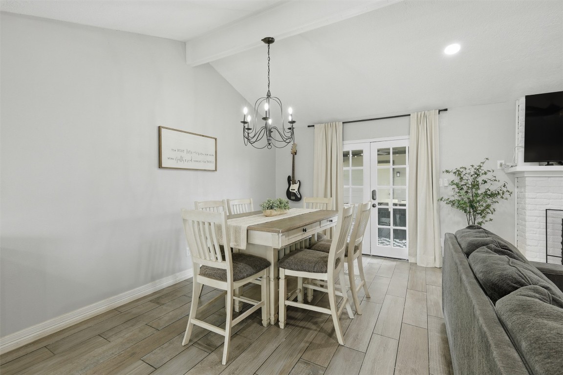 13903 Wadebridge Way Houston, TX 77015 - Photo 8 of 25