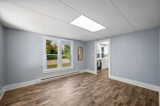 $179,900 | 608 West High Street, Dowagiac, MI 49047