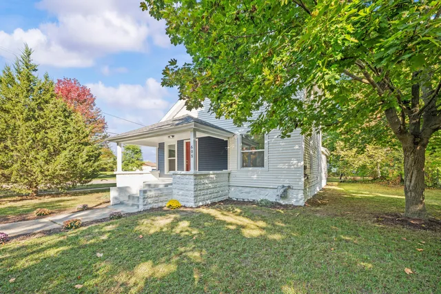 $179,900 | 608 West High Street, Dowagiac, MI 49047