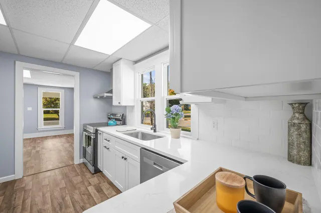 $179,900 | 608 West High Street, Dowagiac, MI 49047