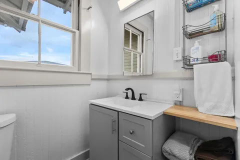 $650,000 | 1667 Kilauea Avenue, Hilo, HI 96720