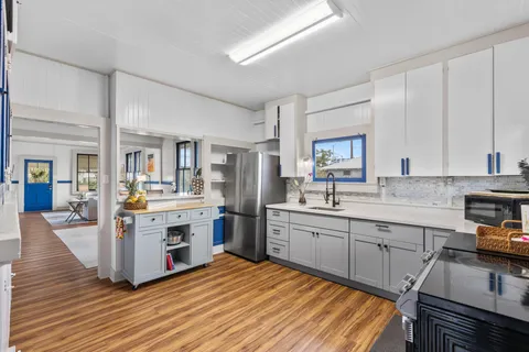 $650,000 | 1667 Kilauea Avenue, Hilo, HI 96720