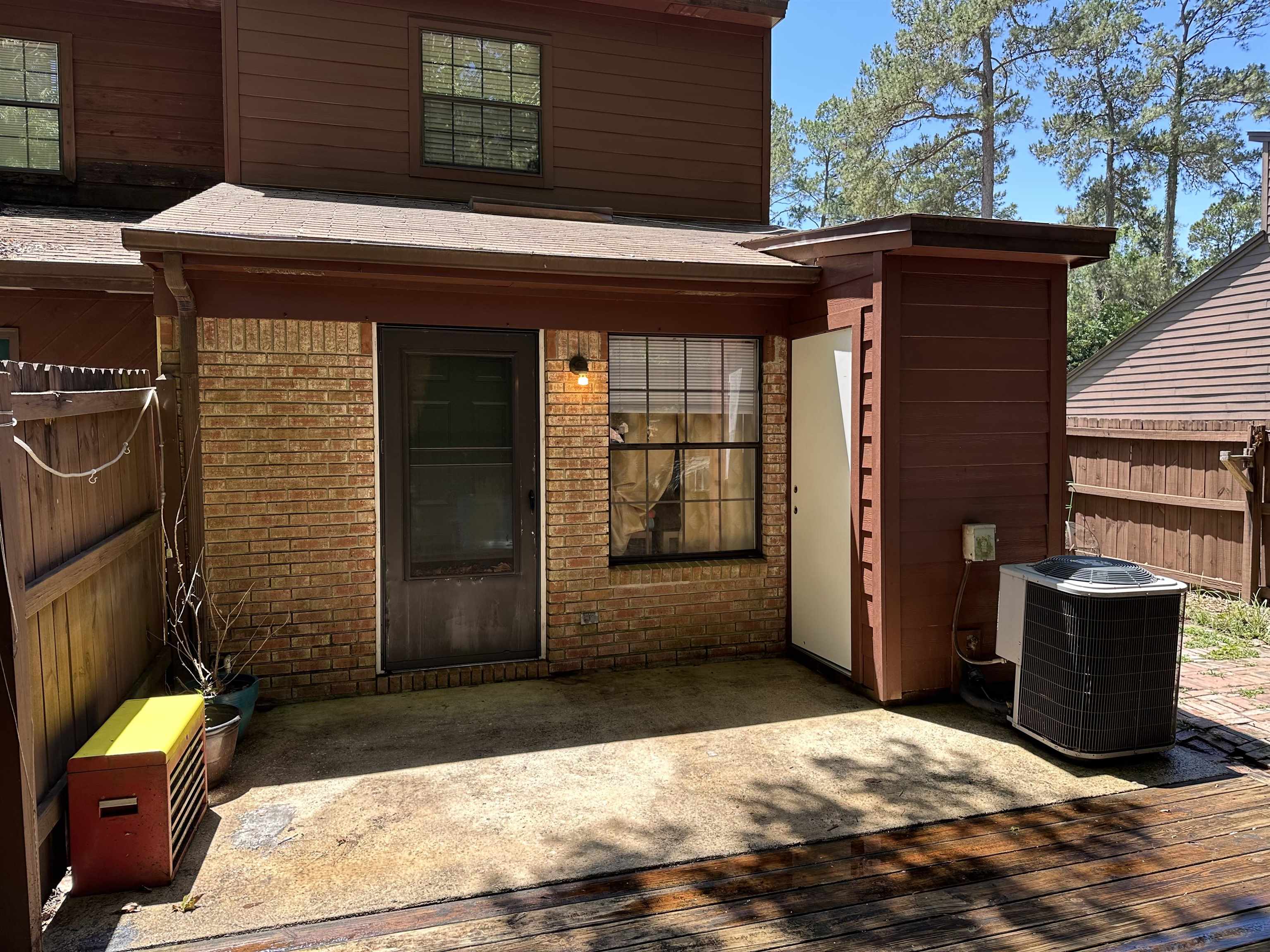 1210 High Road Tallahassee, FL 32304 - Photo 5 of 9