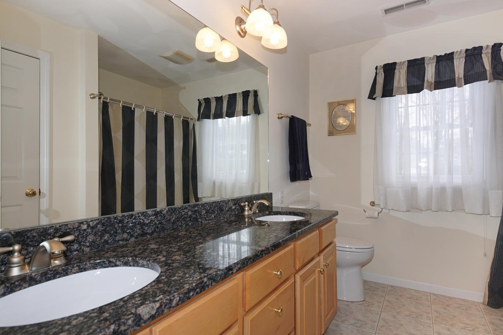 7 Atherton Road Hudson, MA 01749 - Photo 22 of 27 Gallery Image 22