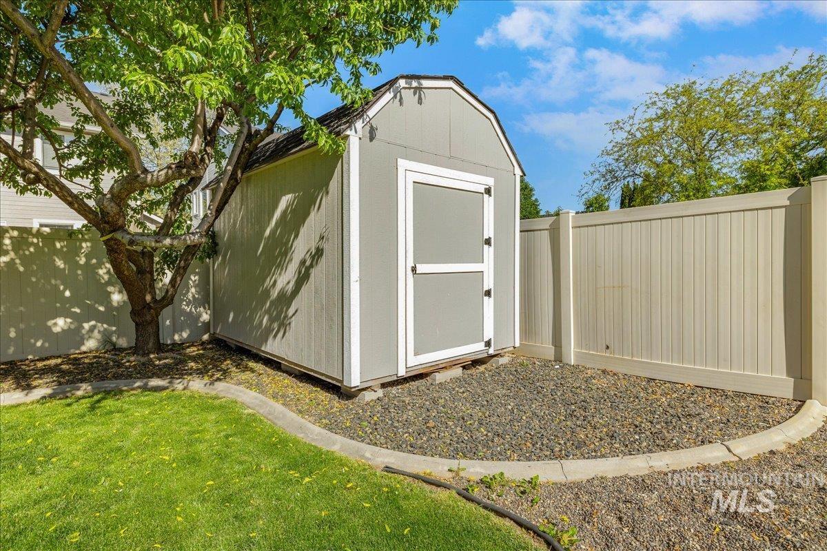 1384 East Palermo Street Meridian, ID 83642 - Photo 31 of 43