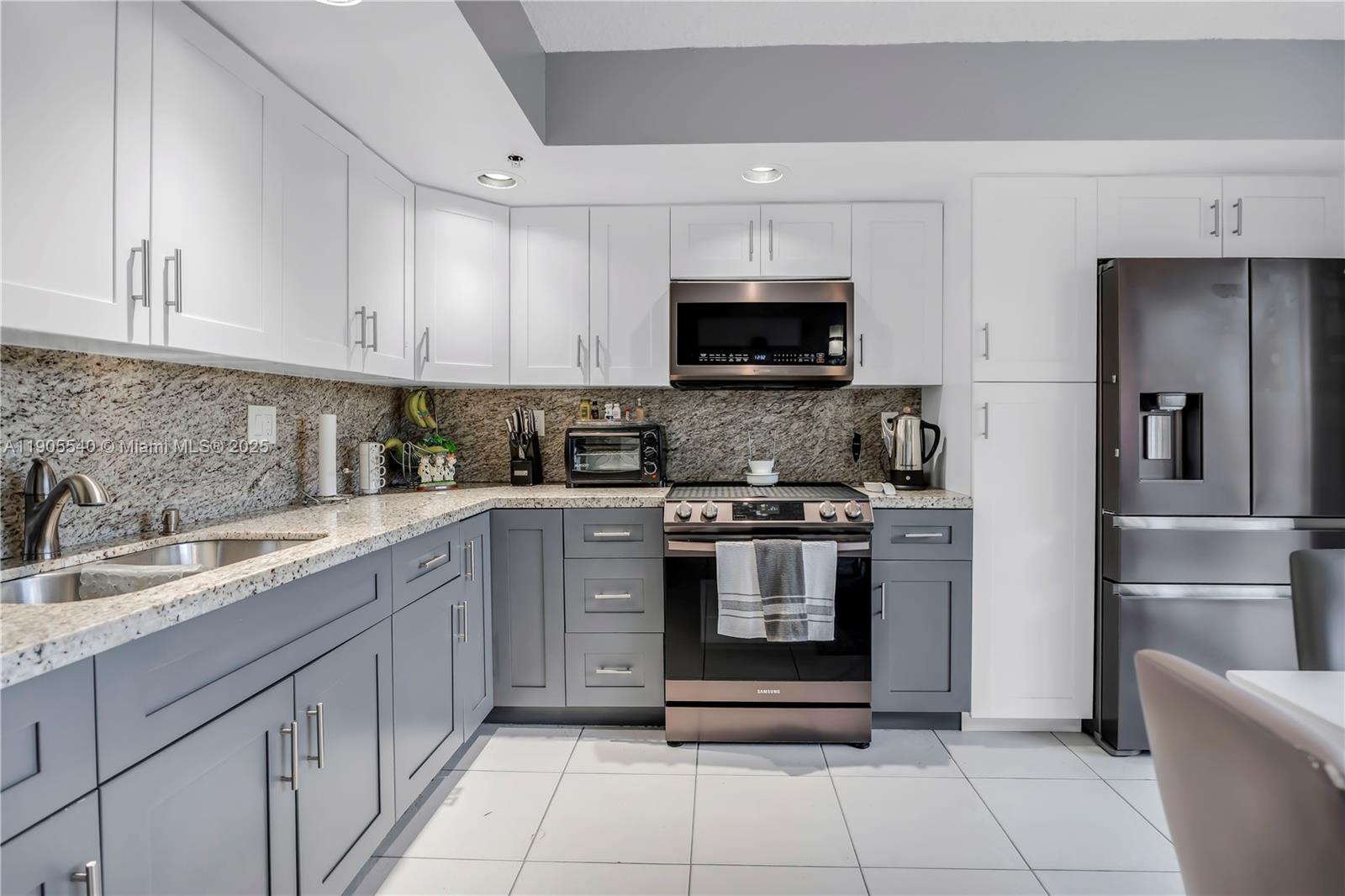 8540 Southwest 133rd Avenue Road, Unit 212 Miami, FL 33183 - Photo 2 of 31 Gallery Image 2