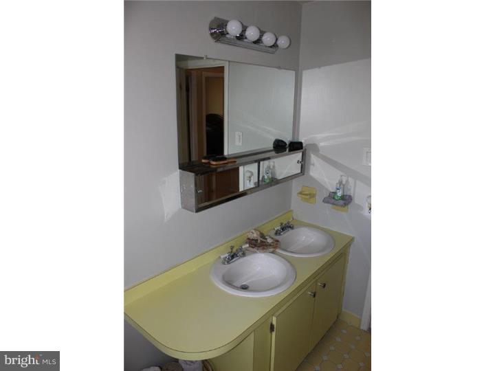 9 Elliott Road Broomall, PA 19008 - Photo 14 of 19 Gallery Image 14
