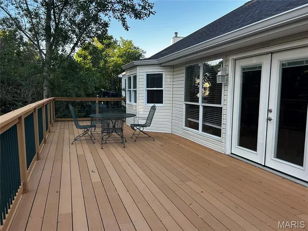 $585,000 | 745 Charleston Oaks Drive, Ballwin, MO 63021