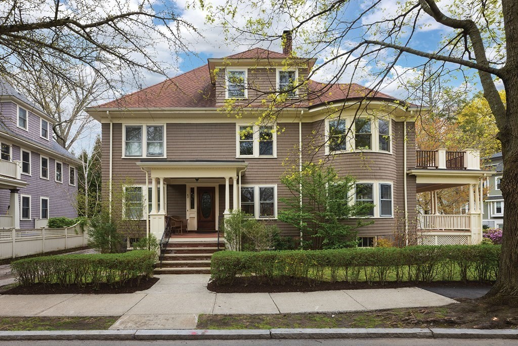 62 Russell Street Brookline, MA 02446 - Photo 2 of 23