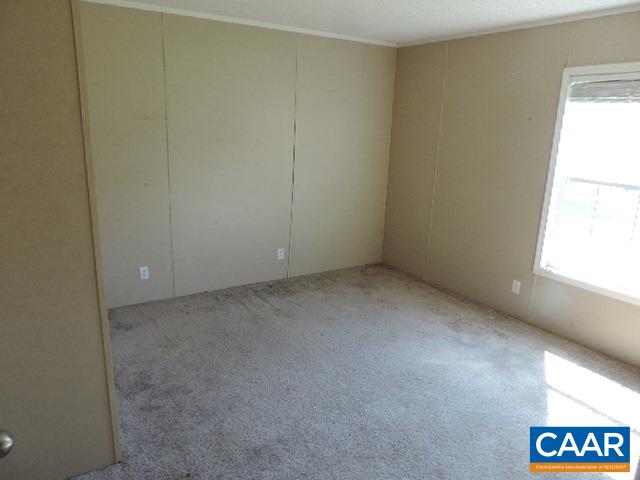 184 Pump Road New Canton, VA 23123 - Photo 11 of 18 Gallery Image 11