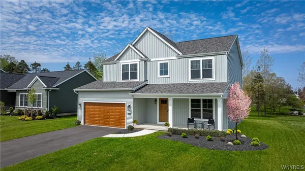 $579,900 | 5490 William Street, Lancaster, NY 14086