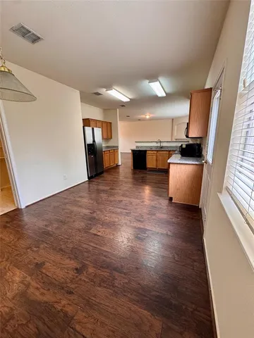 $2,500 | 1708 Cliffrose Lane, Lewisville, TX 75067