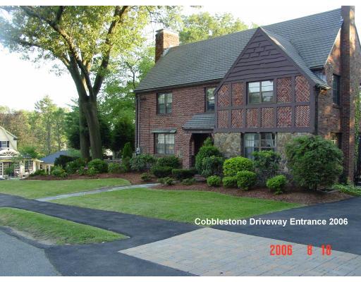 77 Reservoir Road Quincy, MA 02170 - Photo 1 of 29 Gallery Image 1