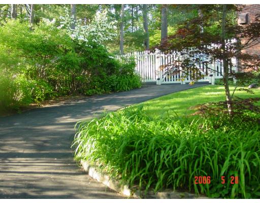 77 Reservoir Road Quincy, MA 02170 - Photo 8 of 29 Gallery Image 8