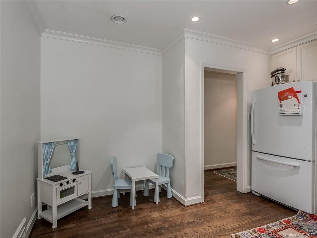 511 Meadowbrook Road Charlotte, NC 28211 - Photo 19 of 30 Gallery Image 19