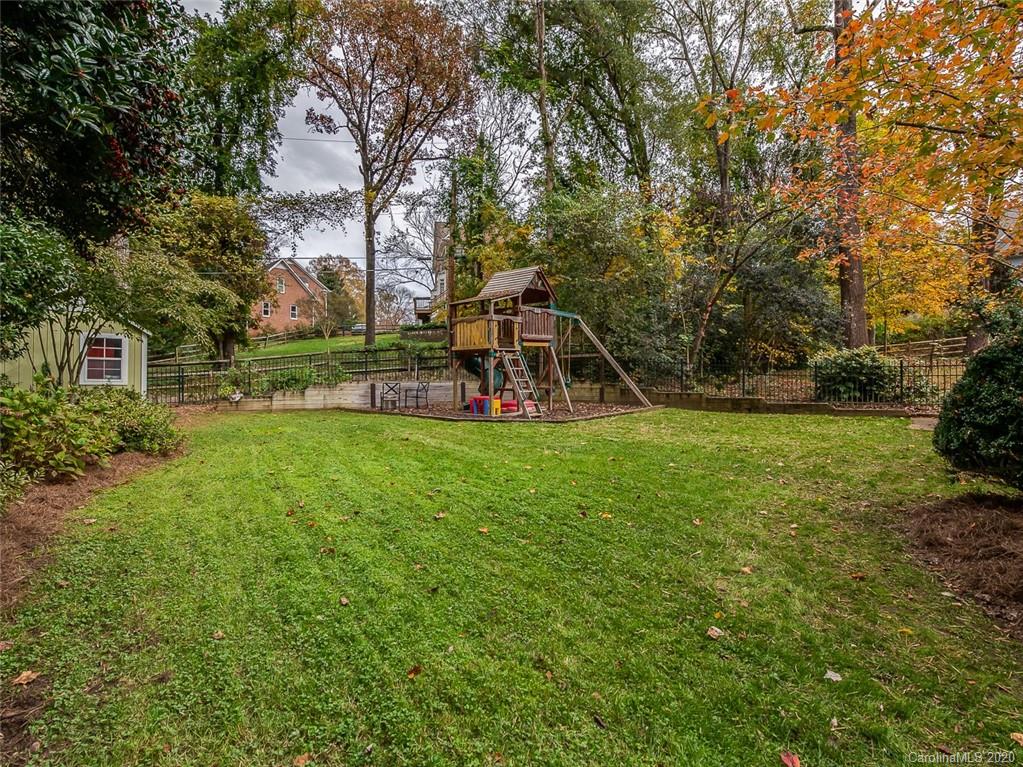 511 Meadowbrook Road Charlotte, NC 28211 - Photo 27 of 30 Gallery Image 27