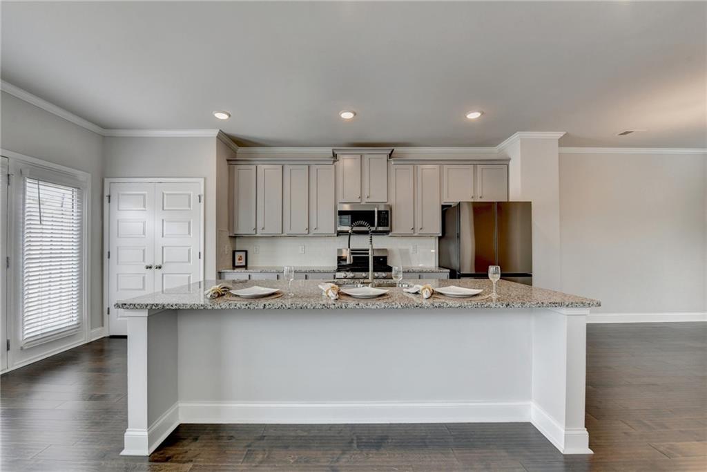 2695 La Rive Drive Duluth, GA 30097 - Photo 13 of 66
