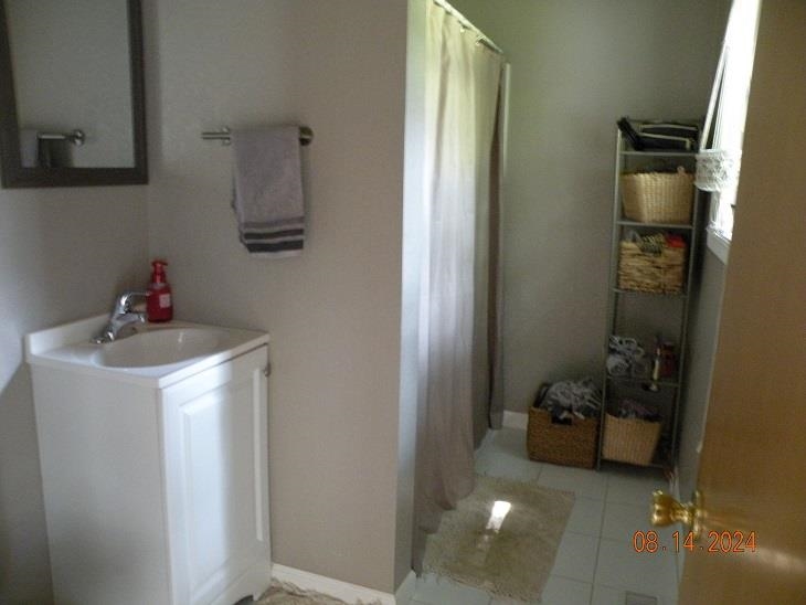 9220 East Pickard Road Mount Pleasant, MI 48858 - Photo 16 of 30 1925996-bfe1f398-42d8-4584-b3d9-1388d400ddbe.JPG