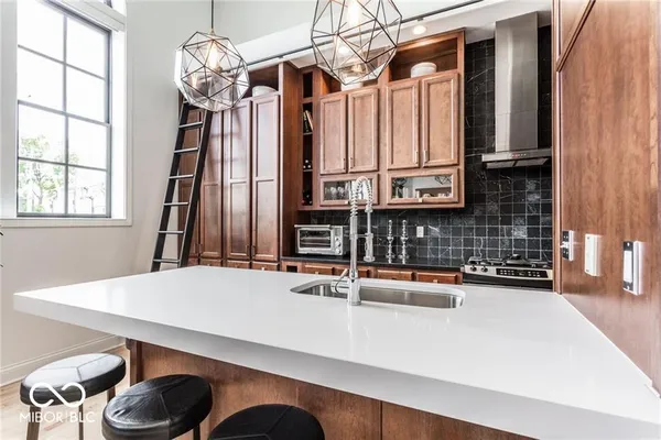 $3,750 | 1529 North Alabama Street, Unit F, Indianapolis, IN 46202