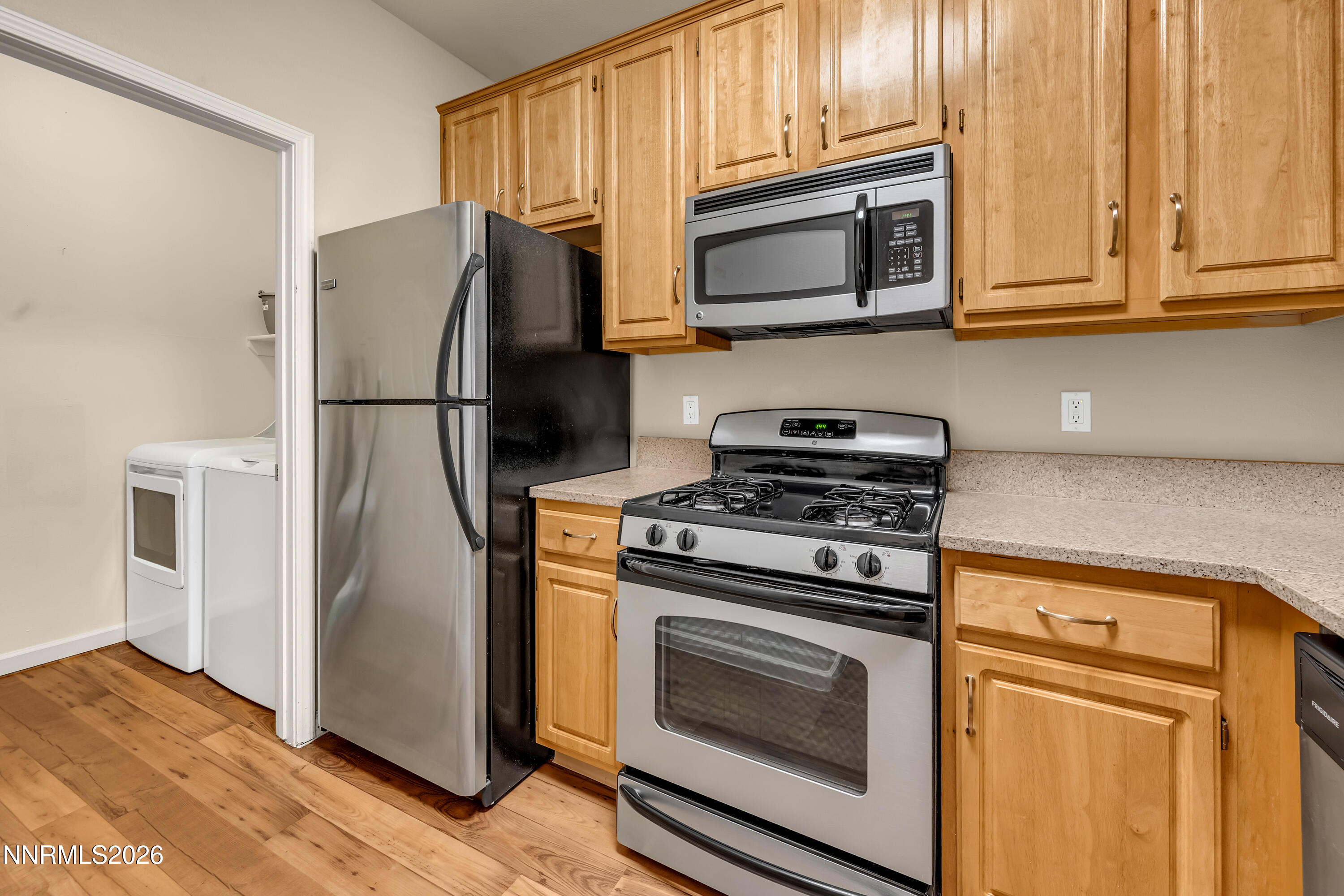 900 South Meadows Parkway, Unit 1022 Reno, NV 89521 - Photo 13 of 57 WilburMay900_1022-013