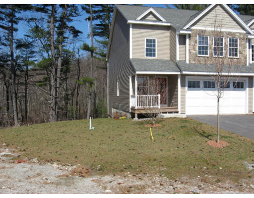 215 Rangeway Road, Unit 24 Billerica, MA 01862 - Photo 1 of 1 a backyard of a house