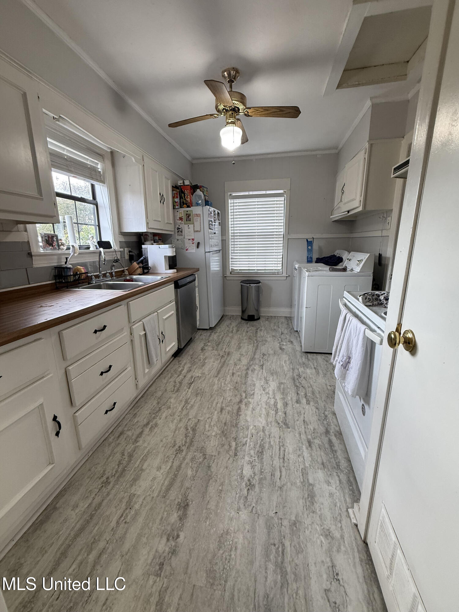 1717 Riverside Avenue Clarksdale, MS 38614 - Photo 4 of 9 IMG_4509