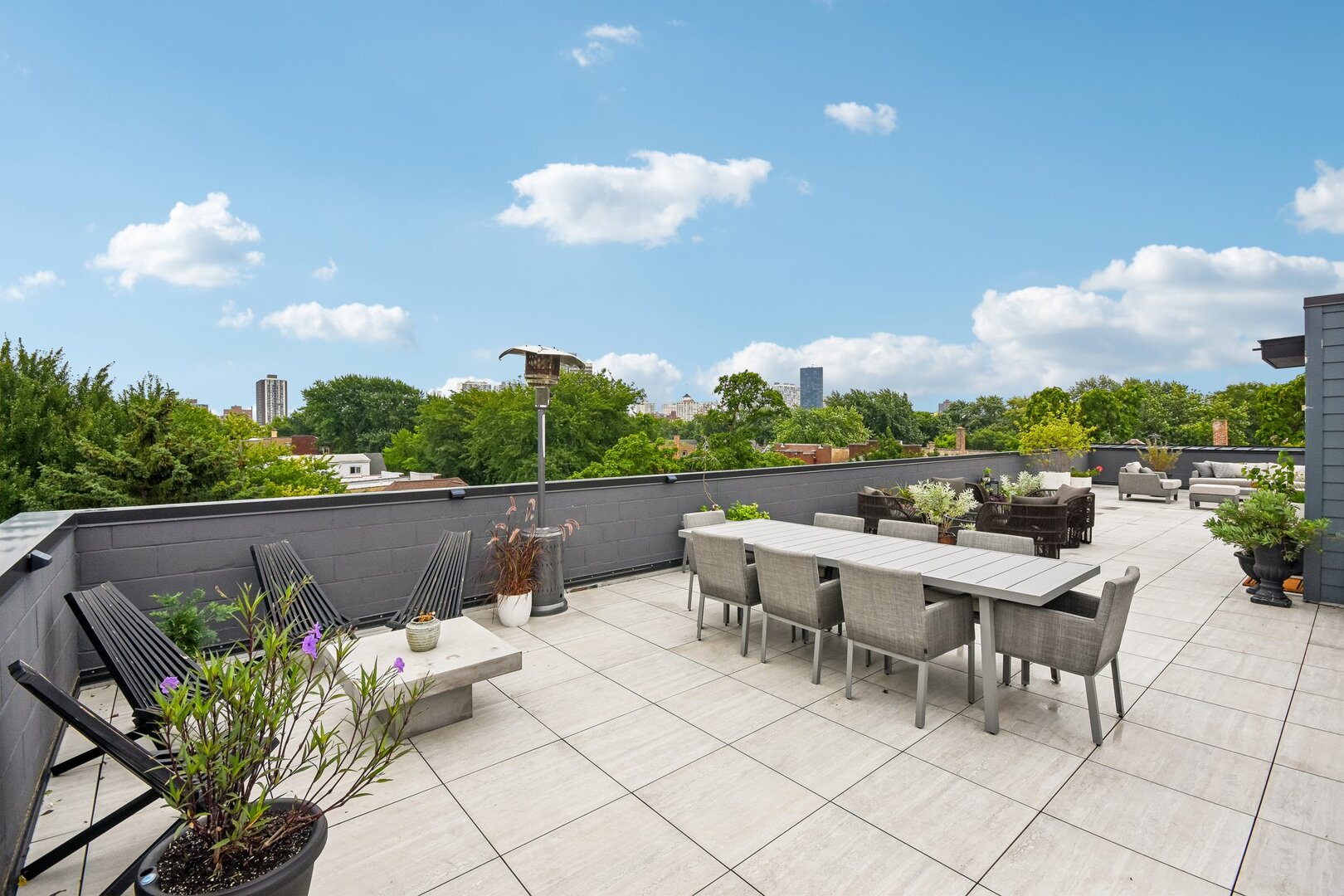 1334 West Rosedale Avenue, Unit 3 Chicago, IL 60660 - Photo 22 of 34 Gallery Image 22
