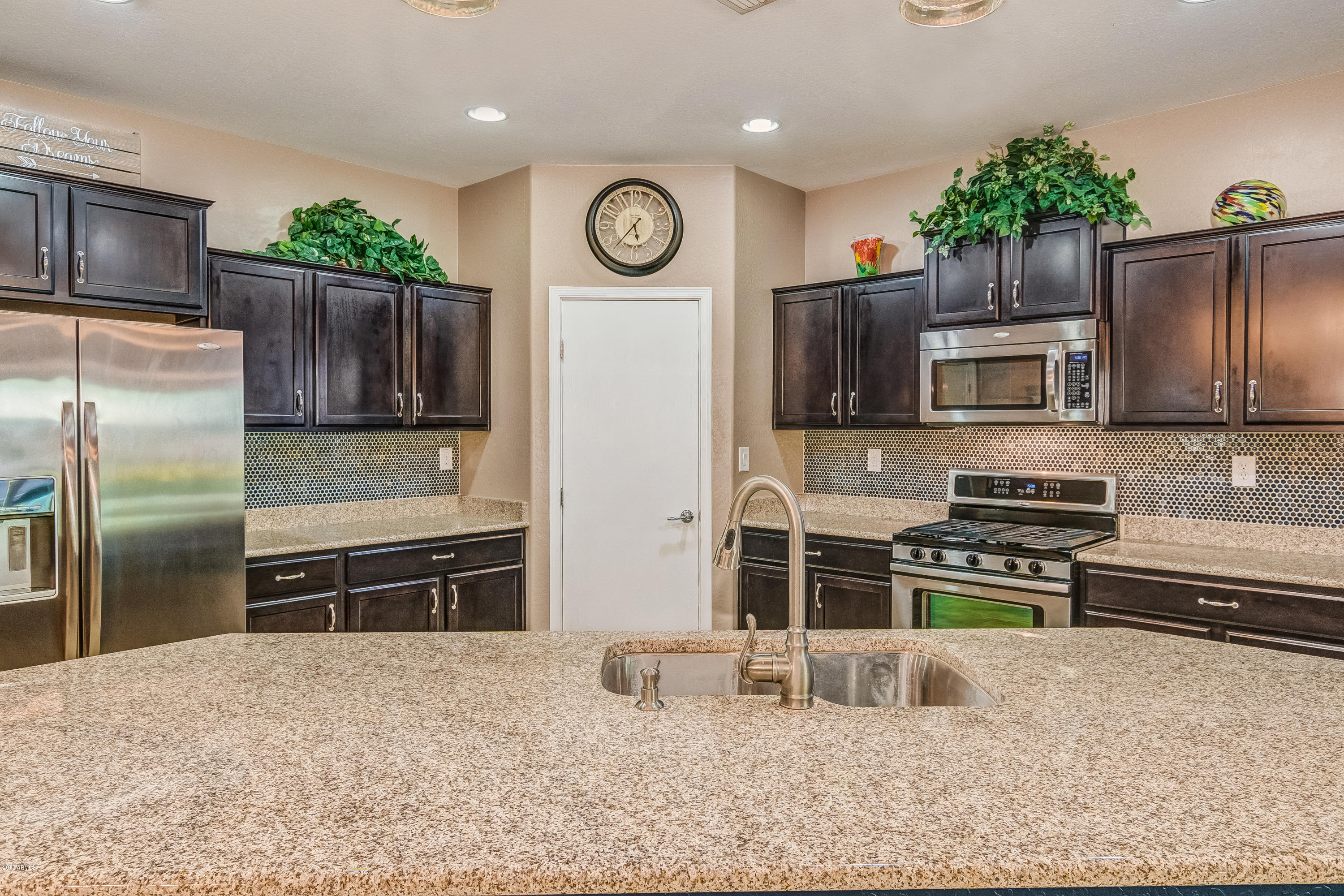 1638 West Red Bird Road Phoenix, AZ 85085 - Photo 2 of 38 Red Bird (6)