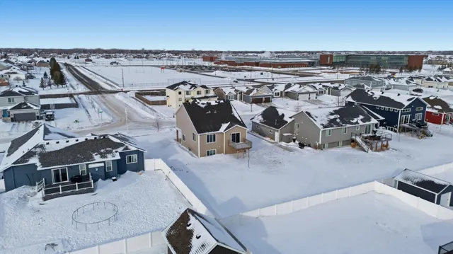 $289,900 | 1800 41st Street South, Moorhead, MN 56560