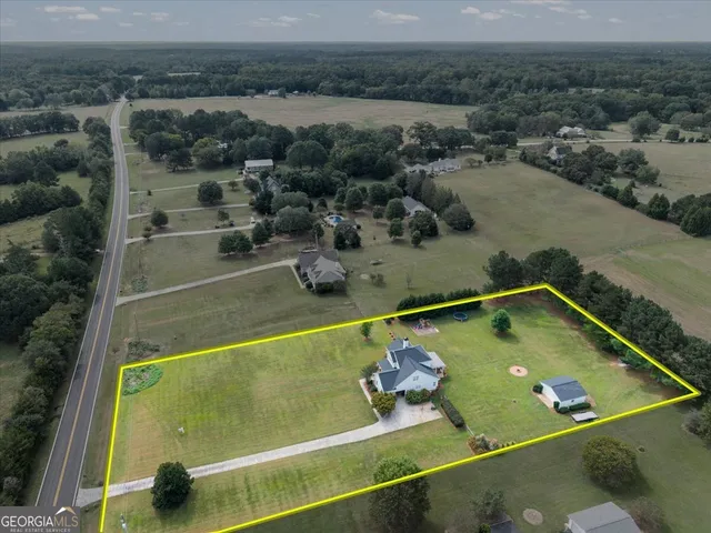 view of a bathroom shower