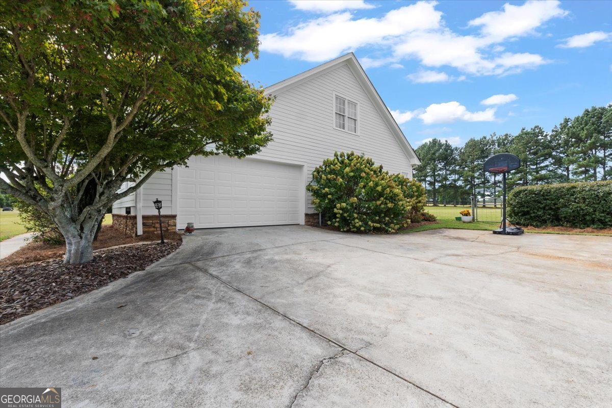 1670 Price Mill Road Bishop, GA 30621 - Photo 4 of 53 a view of a backyard