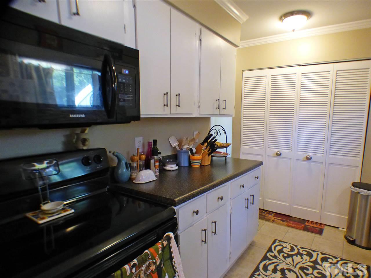 5923 Farm Gate Road Raleigh, NC 27606 - Photo 9 of 18