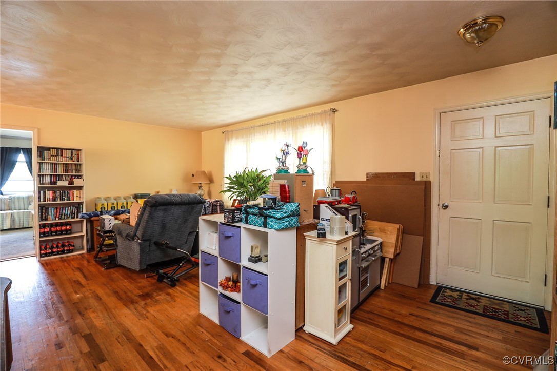 8229 Little Florida Road Mechanicsville, VA 23111 - Photo 23 of 40 Office featuring plenty of natural light and wood
