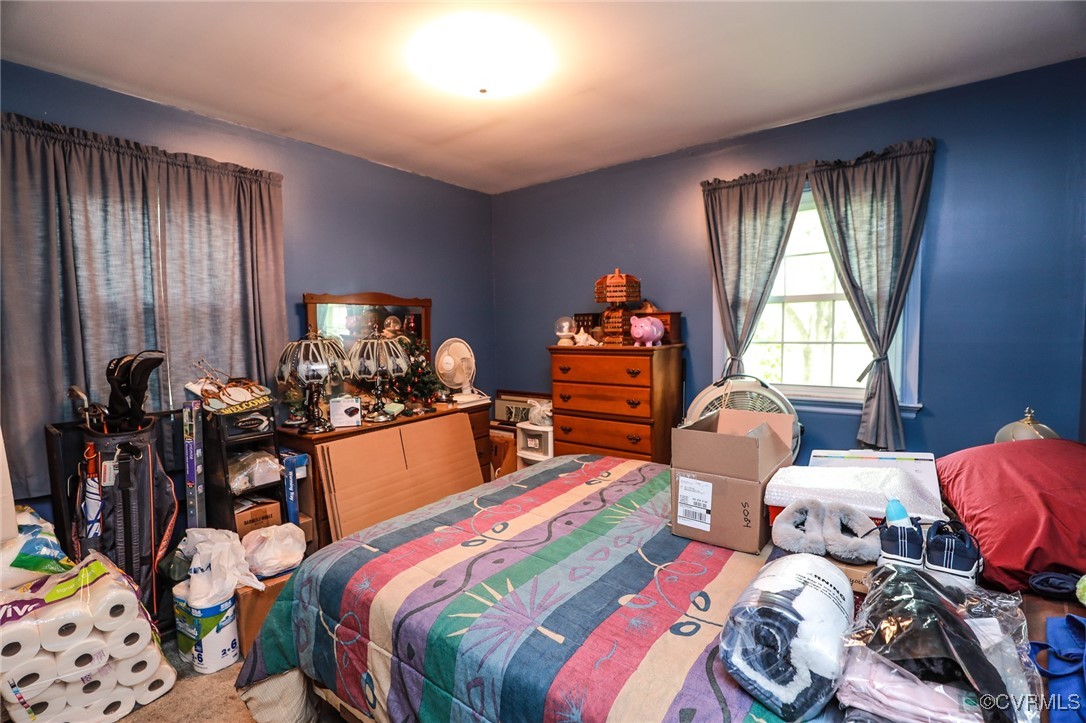 8229 Little Florida Road Mechanicsville, VA 23111 - Photo 39 of 40 Bedroom with carpet floors
