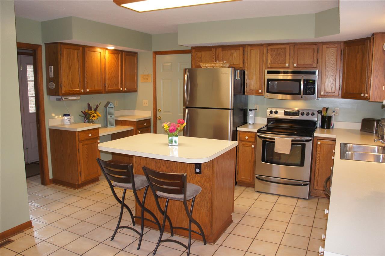 701 Johnson Road South Bend, IN 46614 - Photo 4 of 27 Gallery Image 4