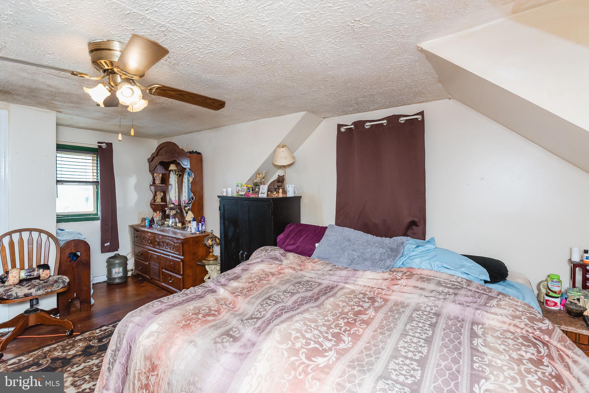 1702 Earhart Road Baltimore, MD 21221 - Photo 25 of 39 Bed 3
