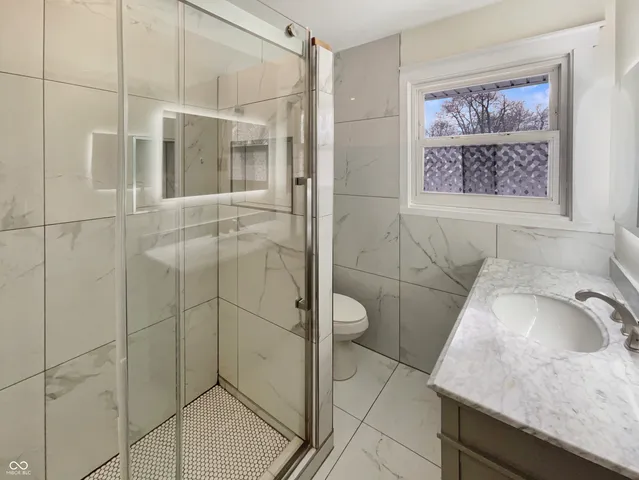 $180,000 | 4055 North Grand Avenue, Indianapolis, IN 46226