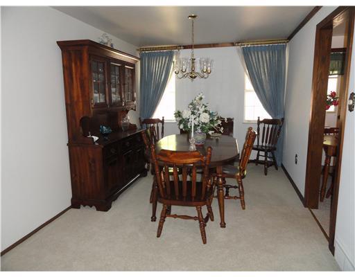 1624 Wilson Road Pittsburgh, PA 15236 - Photo 7 of 18 Dining Room. Great for entertaining.