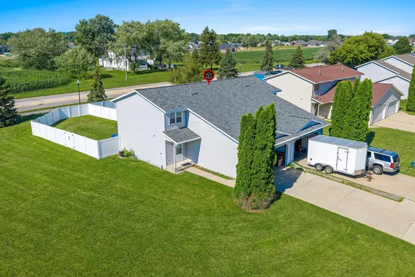 $529,900 | 2745 Monaco Drive, Green Bay, WI 54311