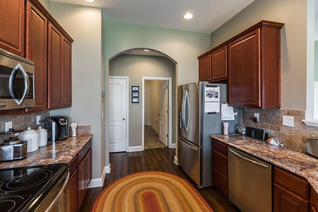 2012 Apple Versailles, KY 40383 - Photo 10 of 25 Photo 10