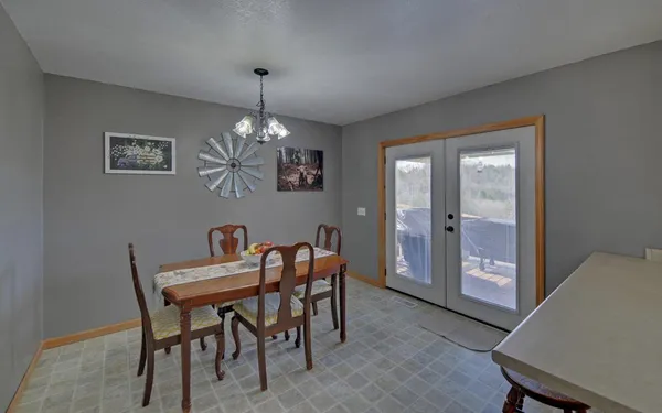 $550,000 | 140 Newman Road, Farner, TN 37333