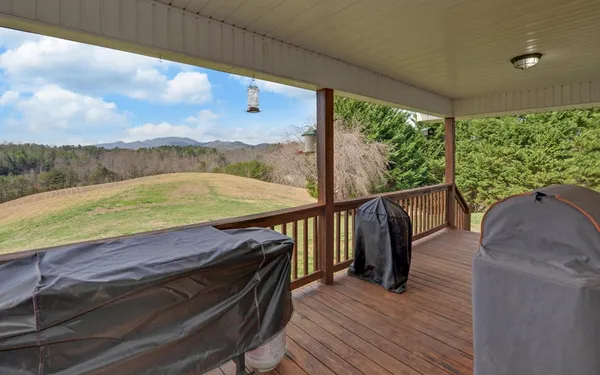 $550,000 | 140 Newman Road, Farner, TN 37333